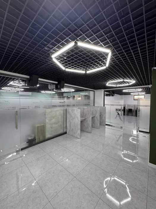 Продаётся в помещение Учтепенский район