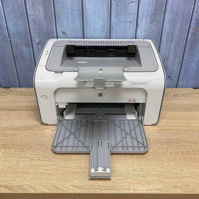 Продается 2принтера  НР-1102 и Samsung ML-1430