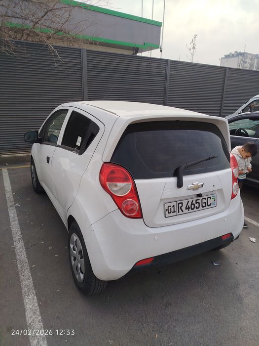 Sprak oq rangda narxi 45000