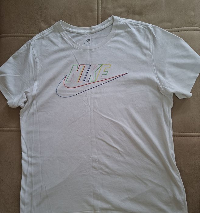 Оригинални мъжки тениски Nike