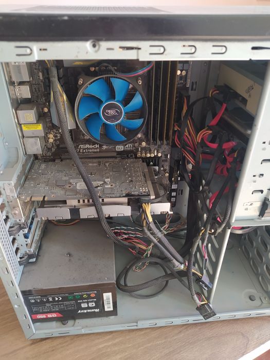 Domashne kompyuter xolati yaxshi 240 ssd 500 xotira +