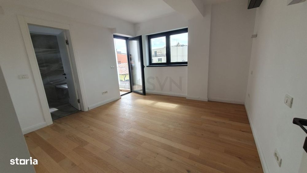 Apartament cu 3 camere singur pe etaj Polona — fotografia 1
