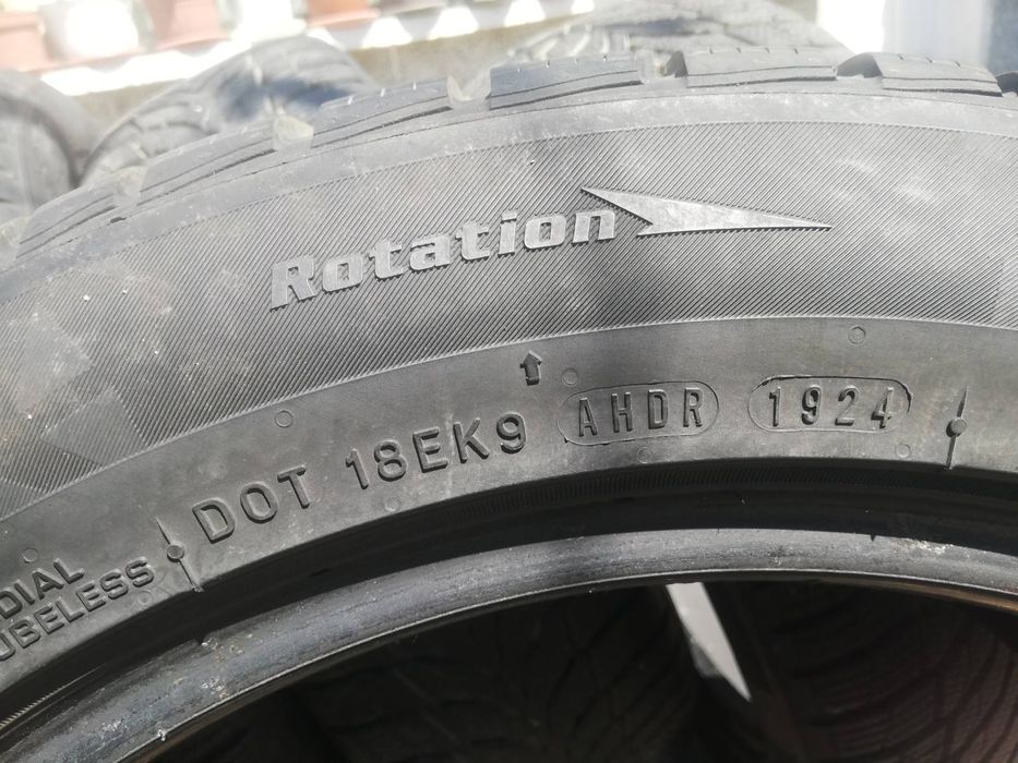 гуми 225/55/r18 в отлично състояние