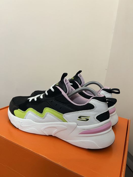 Оригинални маратонки Skechers 39 номер