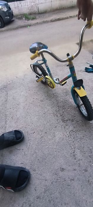 Продам детский велосипед 6-7 леи