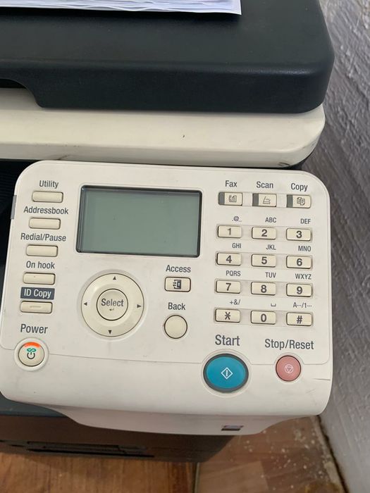 ПРОДАМ принтер bizhub C 281.