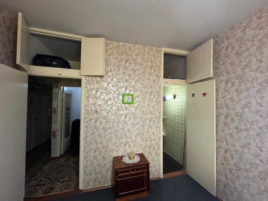 3-х комнатная квартира, 1 этаж, в центре города, 7-й мкр.