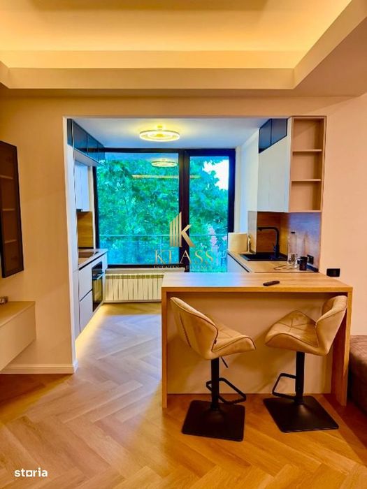 Studii modern, Herastrau