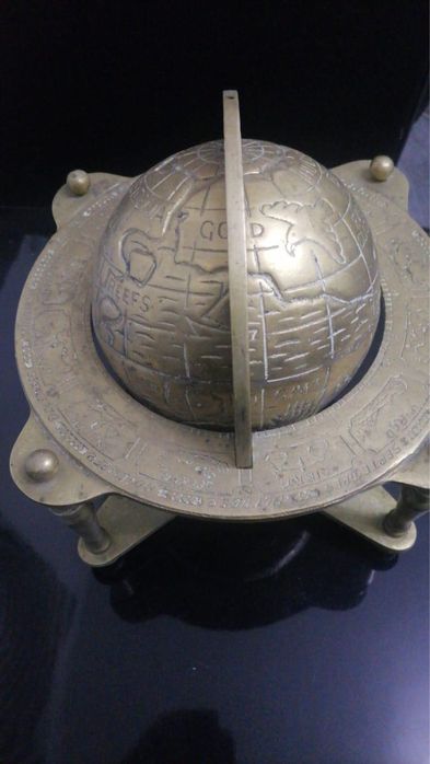 Glob pamantesc… mare bronz