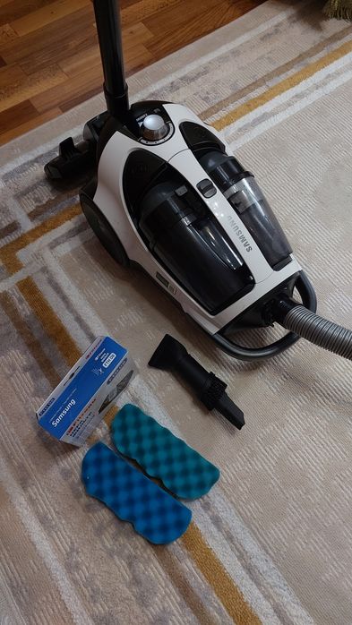 Продам пылесос Samsung 2200вт