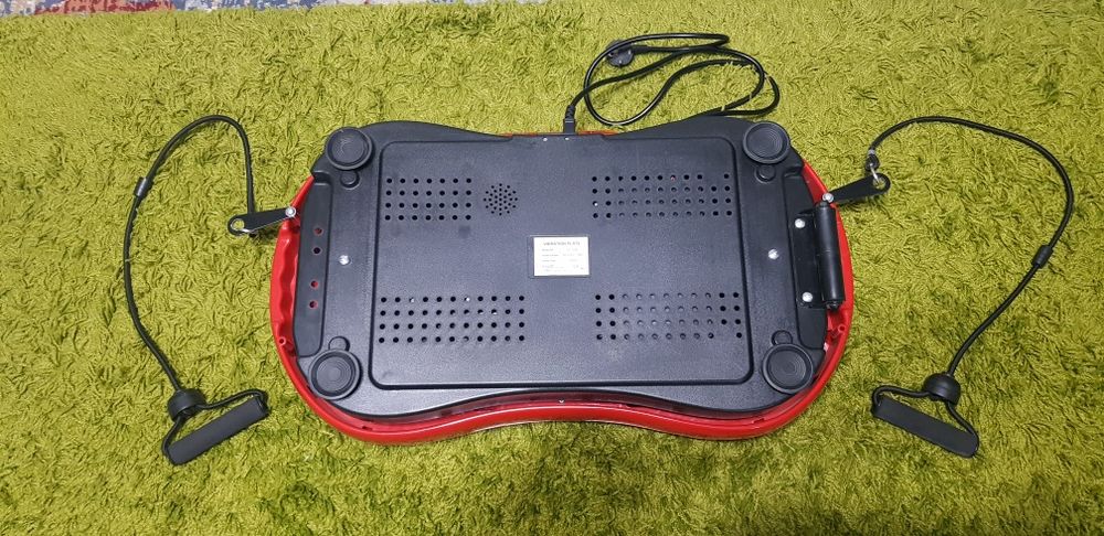 Placa vibrantă cu benzi de rezistenta si telecomanda