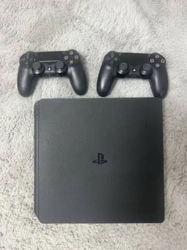 Продам или обмен ps4