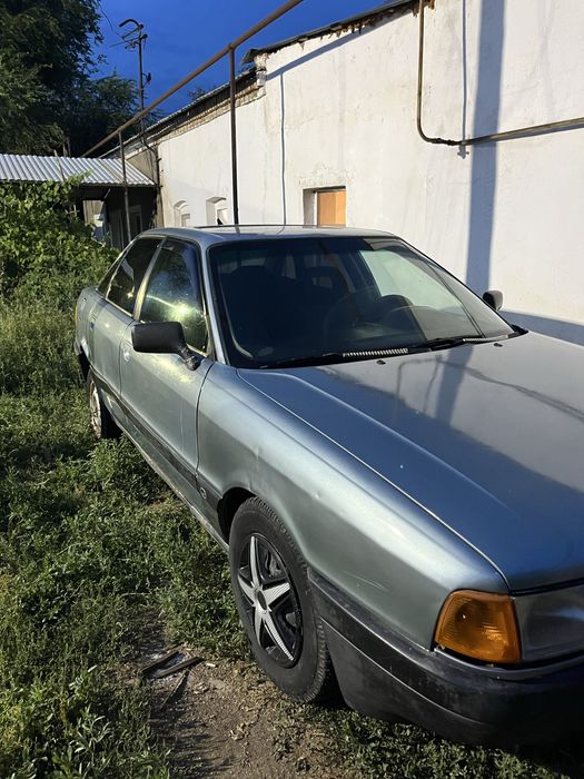 Продам машину Ауди 80 Б3