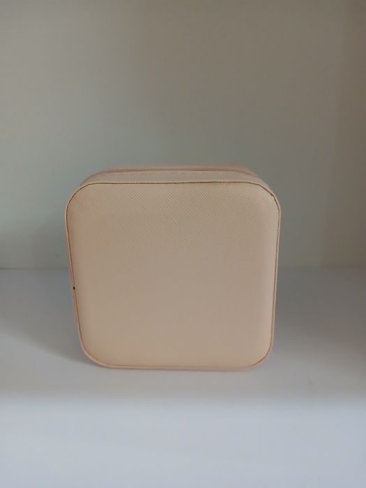 Shkatulka taqinchoqlar uchun