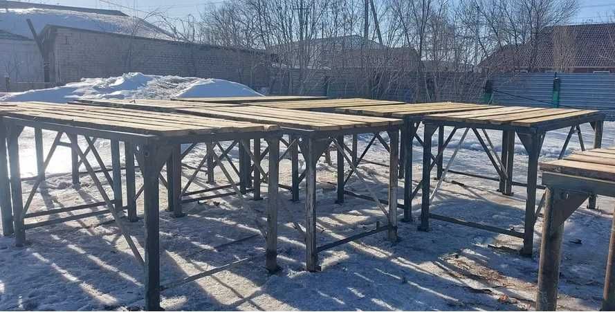 Стол каменщика строительство