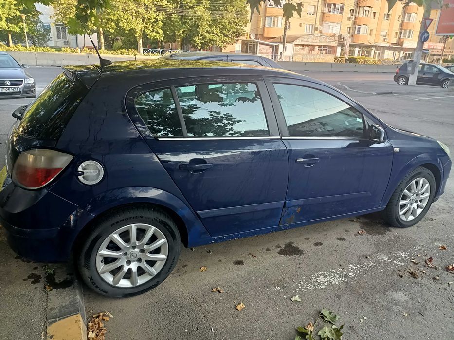OPEL Astra 2004 — imagine 4