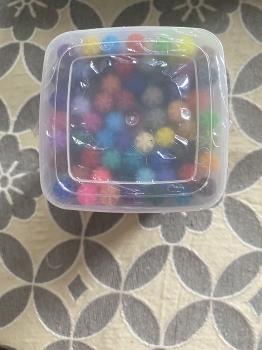 Набор новых фломастеров для рисования торга нет