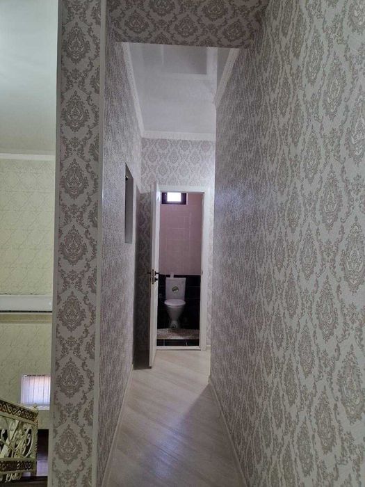 Двухэтажный Дом 8 комнатный