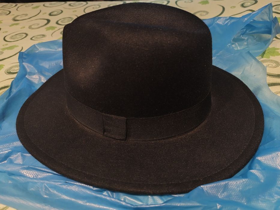 Pălărie unisex  noua