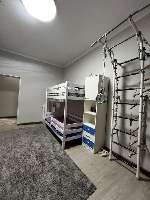 Продам 3-х комн кв Батыс