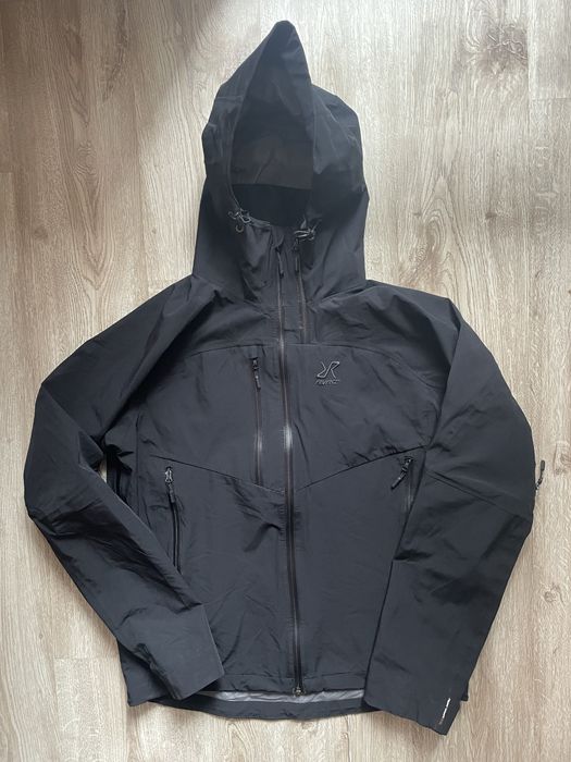 Versace Hugo Boss Oakley Berghaus Alpha industries  мъжко яке