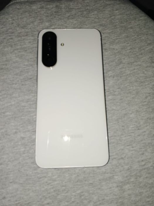 Samsung Galaxy A56 5G 12 G ram 256G garantie  .Pret 1100 lei