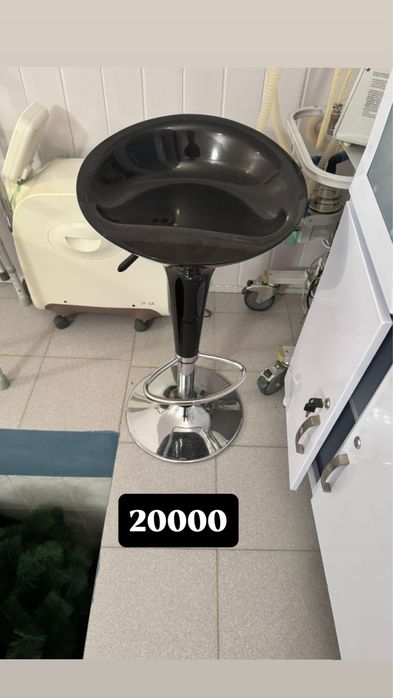 Кресло парикмахерское Барные стулья