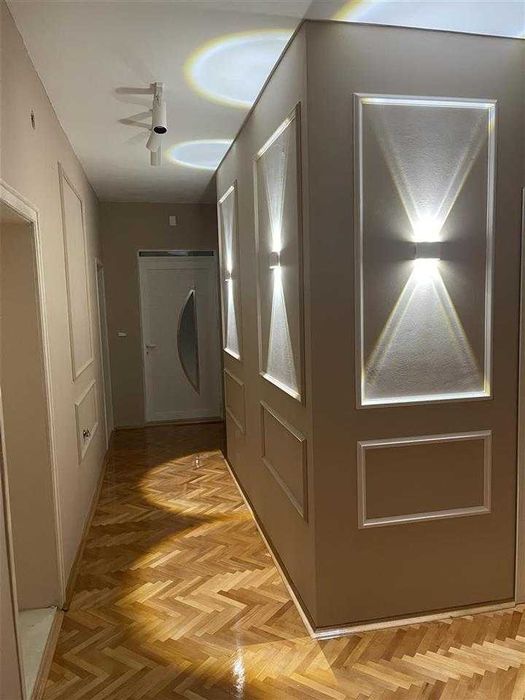 Дава се под наем Двустаен апартамент в Бургас, Славейков - 49 кв.м за 153 € - Снимка #2