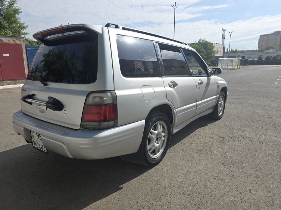 Subaru обмен на марк 2.100.кузов