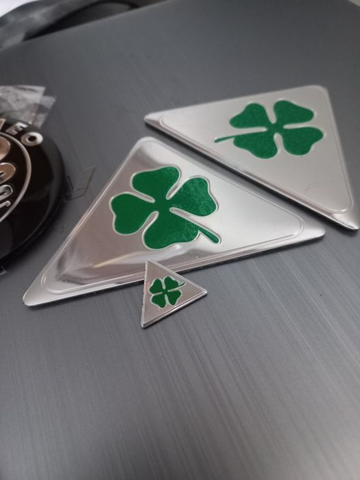 A.L.F.A - set 4 c a p a c e