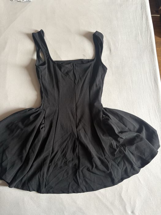 Черна рокля размер XS