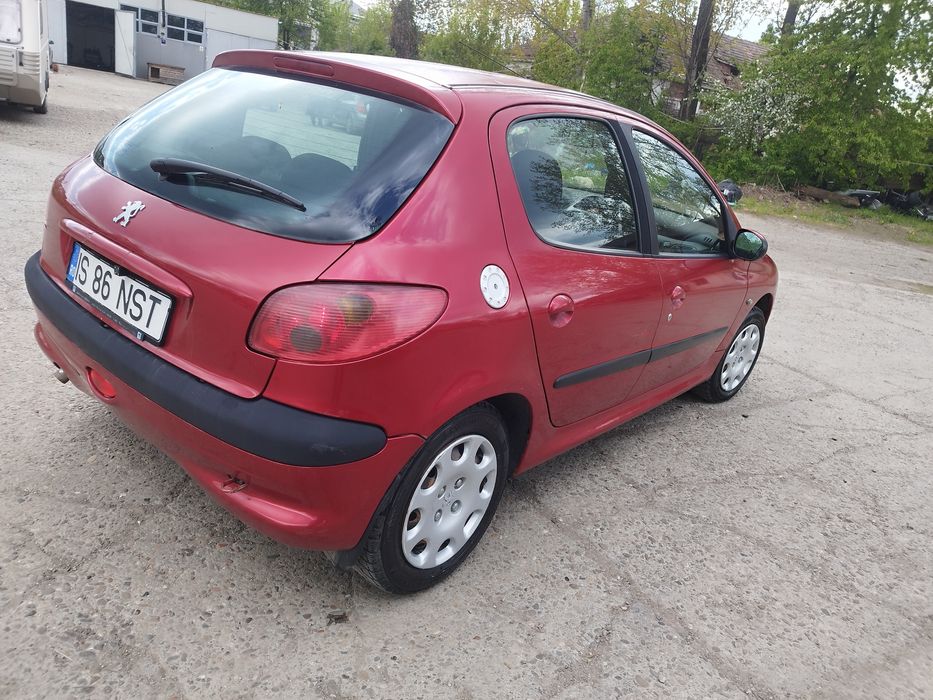 Peugeot 206//1.4 Diezel//