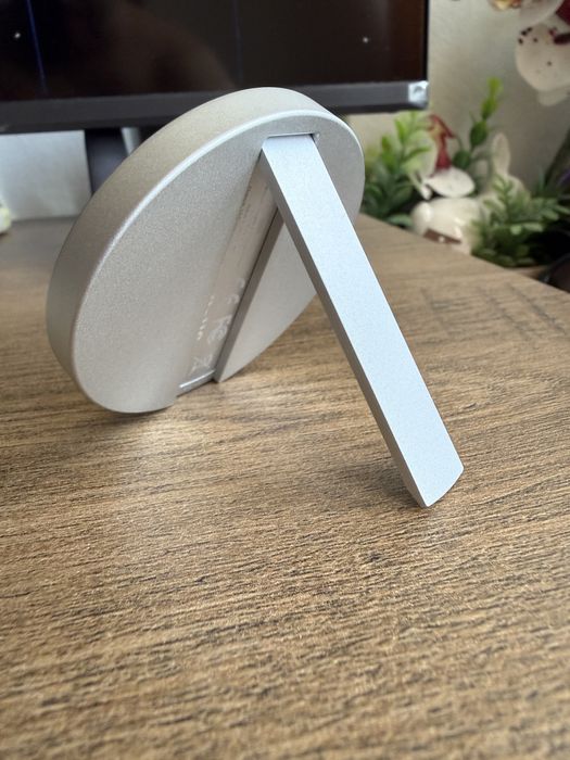 ESR Încărcător wireless MagSafe