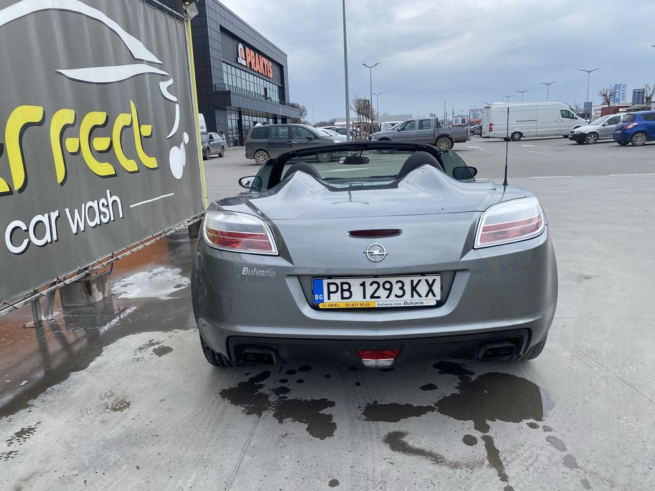 Турбо , кабрио .Опел ГТ Роадстър .