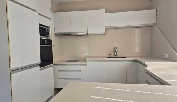 Тристаен апартамент под наем Манастирски ливади