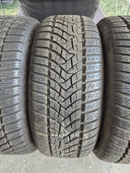 225/55/17 DUNLOP 4бр