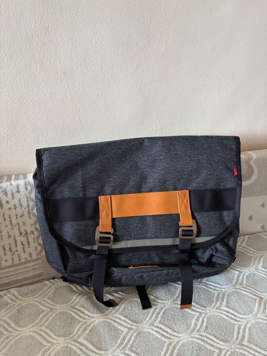 Geantă Messenger Levi's® –Nouă cu Etichetă