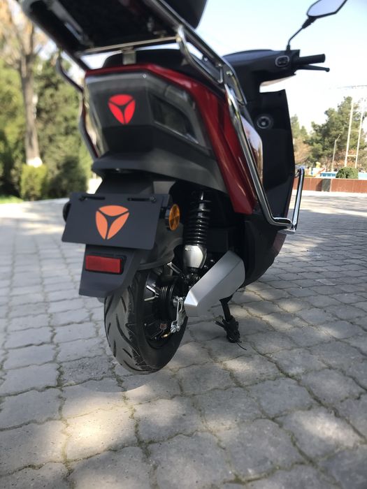 Yadea t5 modeli.