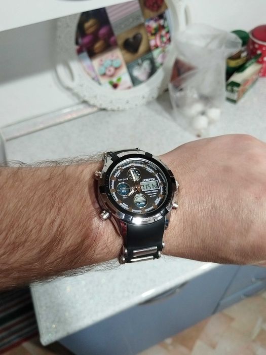 Продам наручные часы