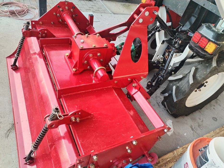 Tractor 4x4 25cp,nou
