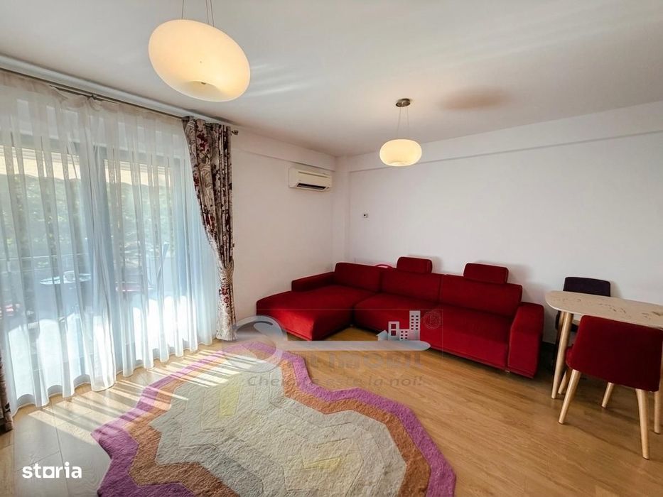 Apartament 3 camere +terasa +boxa+garaj, Pacurari
