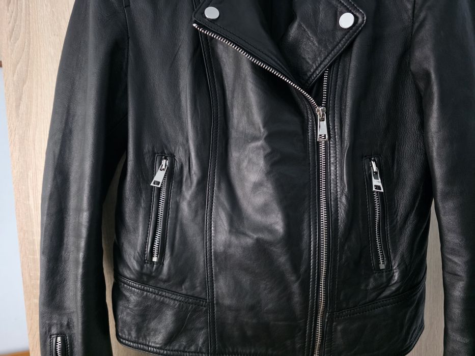 Jacheta scurta din piele Reserved neagra 38