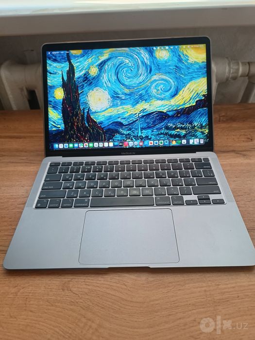 MacBook air M1 sotiladi
