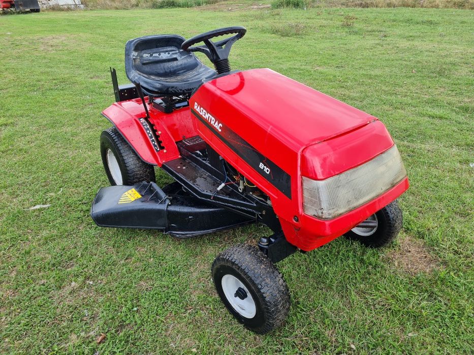 Tractoras Tractor MTD Rasentrac B10 pentru tuns iarba / gazon / livada