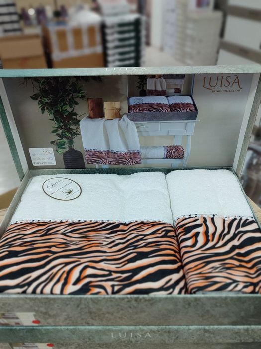 Sochiq  baniy yuz komplekt  korobkali