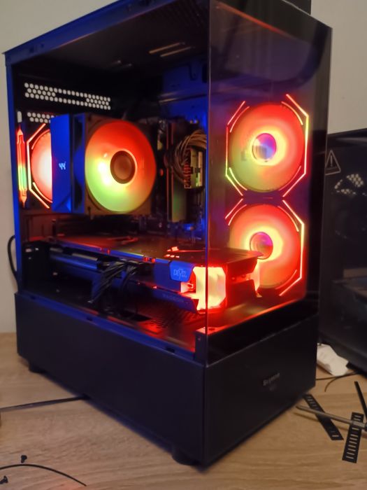 Pc gaming la comanda rtx rx etc