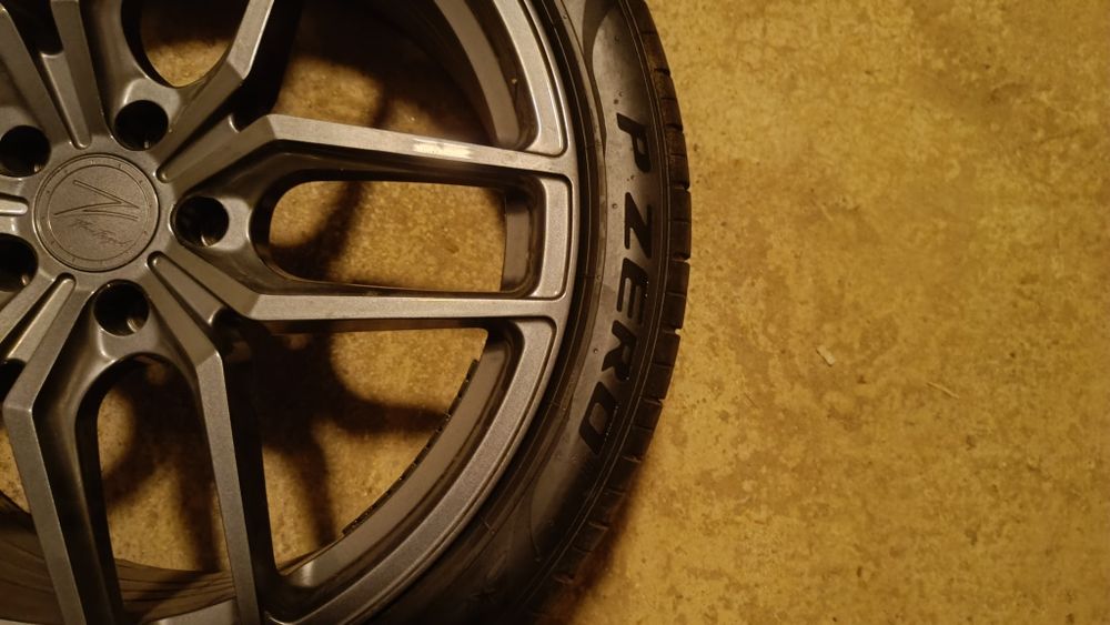275/35/20 летни гуми PIRELLI Pzero