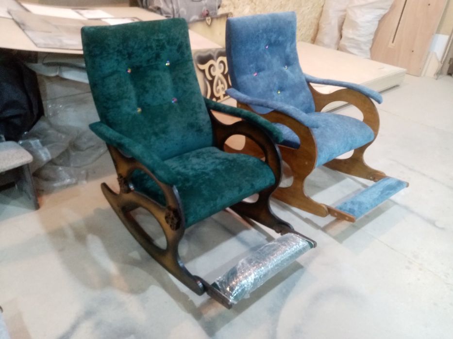 Продам новые кресло качалки!