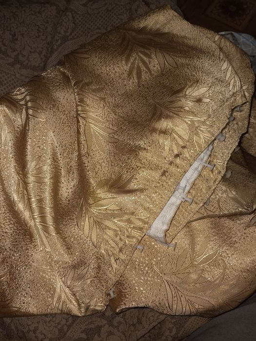 Отдам бесплатно, даром 3 комплекта штор