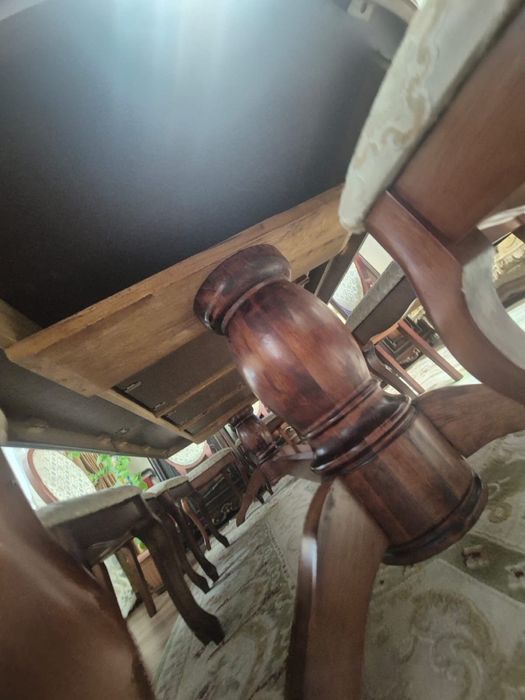 Стол деревянный малазийский